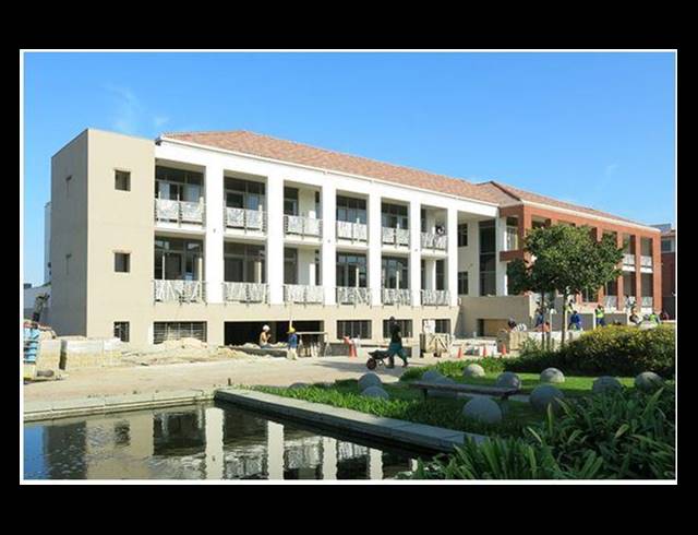 1,330M² OFFICE TO LET IN CENTURY CITY